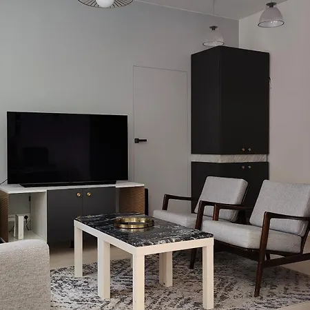50m2 Saska Kepa Stacja Park Apartment